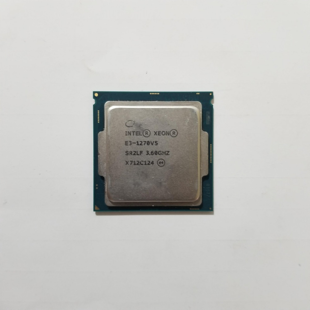 Intel Xeon E3-1270 V5 E3 1270V5 4 Core 3.6 Turbo 4.0 GHz LGA1151