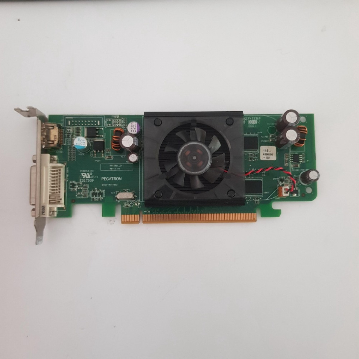 DELL Radeon HD 3450 HD3450 256MB GDDR2 64 Bit T1