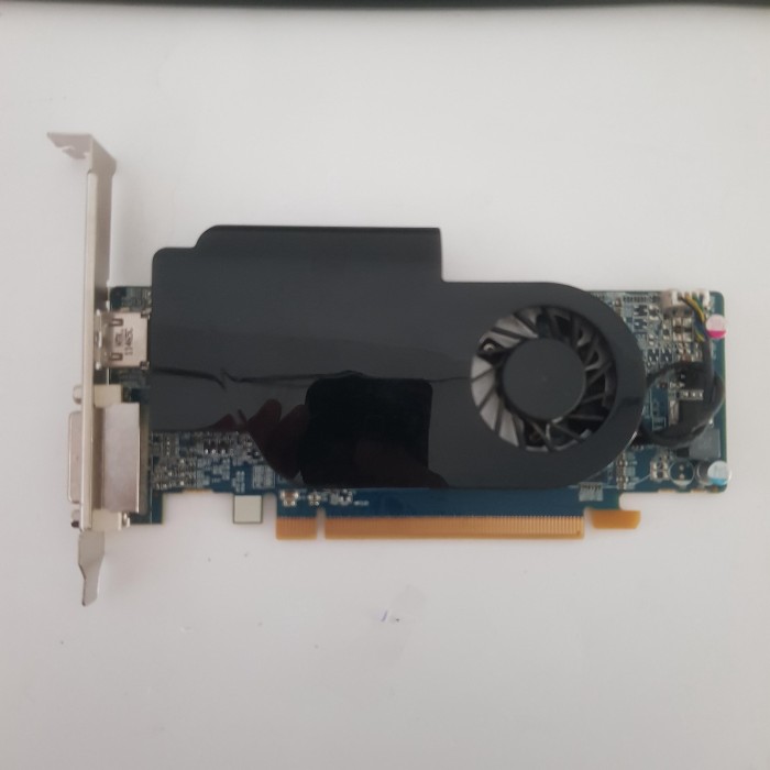 SAPPHIRE Radeon HD 7570 HD7570 1GB GDDR3 128 Bit